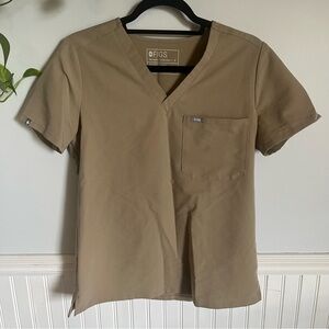 Women’s Figs Scrub top size small Tan